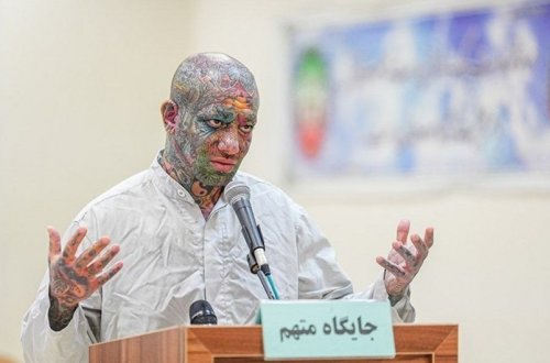 İranda müğənni barəsində çıxarılan edam hökmü ləğv edilib