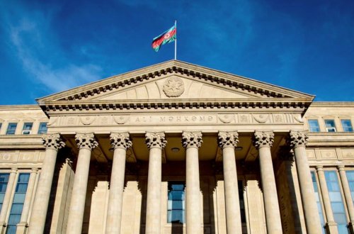 Xarici ölkənin xüsusi xidmət orqanına casusluqda ittiham olunan şəxsin məhkəməsi başlayıb