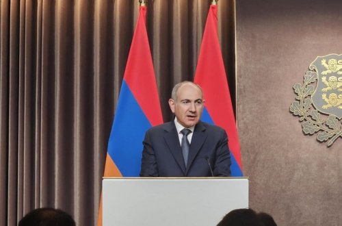 Paşinyan Albaniyaya işgüzar səfərə yollandı