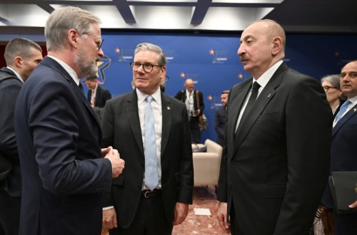 Azərbaycan Prezidenti Böyük Britaniyanın Baş naziri ilə görüşüb