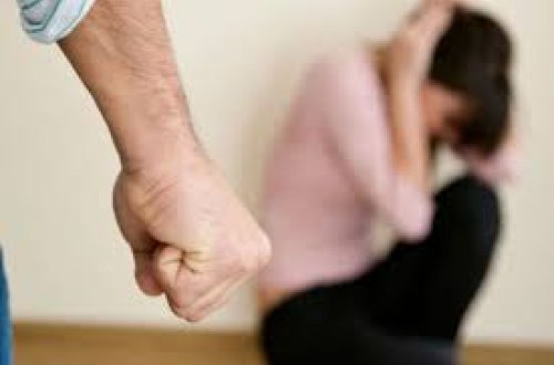 Neftçalada şəhid anası qohumları tərəfindən döyüldü