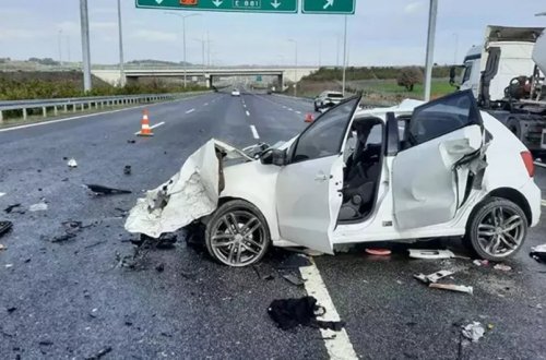 Sumqayıtda avtobus avtomobillə toqquşub, dörd nəfər xəsarət alıb