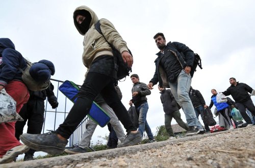 Rusiyada əcnəbilər üçün YENİ QAYDA - Bu tarixdən giriş çətinləşəcək