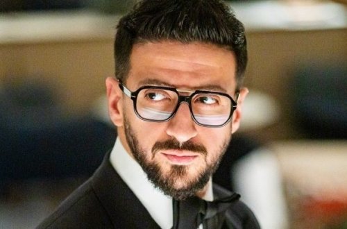 Abbas Bağırov “Azercell”dən şikayətçidir – Foto