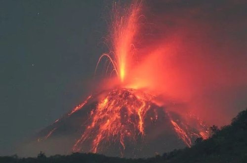 İndoneziyanın vulkanı iki dəfə püskürdü: Daha böyük vulkan ola bilər