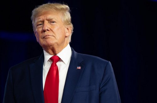 Tramp Vaşinqtondakı atışmanı antisemitizm aktı adlandırıb