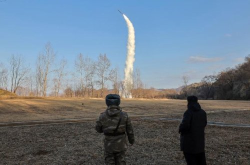 Cənubi Koreyadan xəbərdarlıq: Şimali Koreya qanadlı raketlərdən istifadə edib