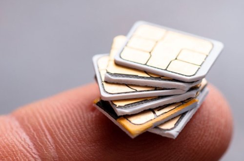 Rusiyada miqrantlara 1-dən çox telefon nömrəsi işlətmək qadağan edilə bilər