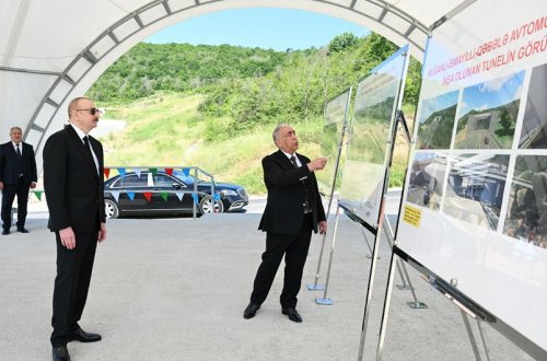 İlham Əliyev Bakı-Qəbələ avtomobil yolunun Muğanlı-İsmayıllı-Qəbələ hissəsində görülən işlərlə tanış olub