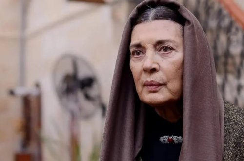 78 yaşlı türkiyəli aktrisa avtomobil qəzasına düşdü