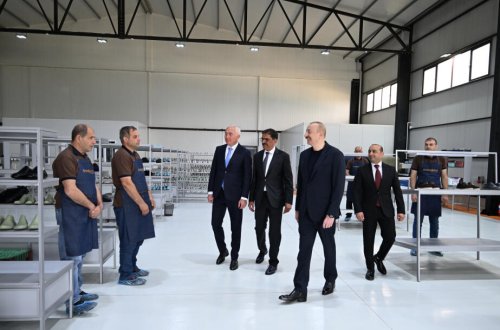 İlham Əliyev “PIRSHAGHI” ayaqqabı fabrikinin Laçın filialının açılışında iştirak edib - FOTO