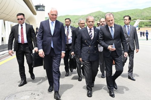 Pakistan Baş nazirinin təyyarəsi Laçın Beynəlxalq Hava Limanına eniş edib