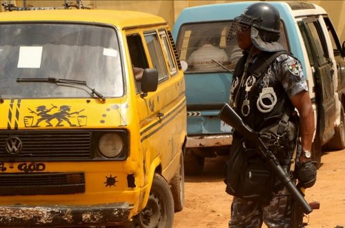 Nigeriyada silahlılar kəndlərə hücum etdi - çoxlu ölü və yaralı var