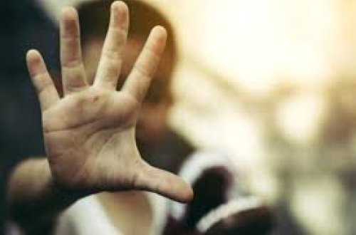 Bakıda dəmir yığan kişi 13 yaşlı oğlana təcavüz etdi