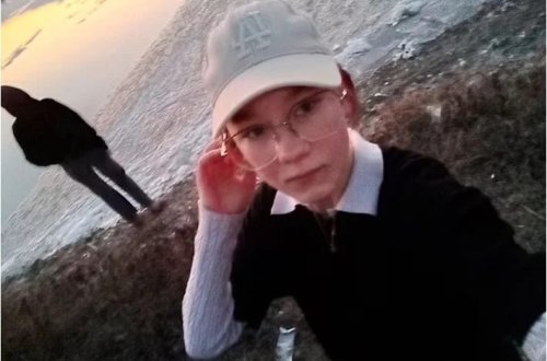 İdman zalında məşq edərkən gözünə nizə batan qız ölüb