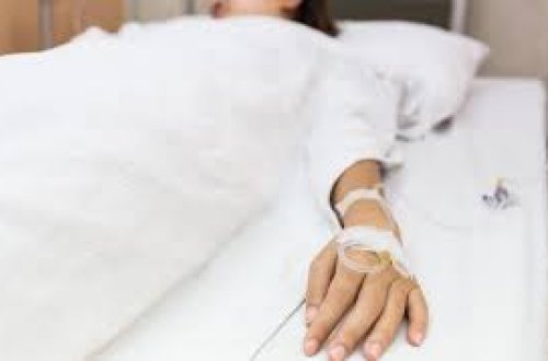 Gəncədə 17 yaşlı qız xəstəxanada ölüb