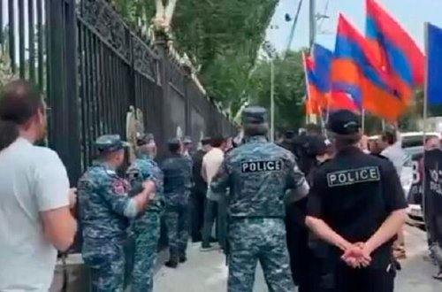 İrəvanda Matviyenkonun səfərinə qarşı etiraz aksiyası keçirilib