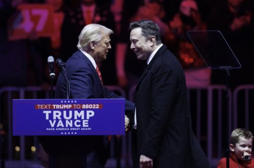 Tramp Maskı təhdid etdi: Demokratları maliyyələşdirsə...