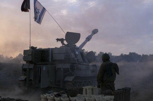 İsrail Yəmənin Hudeydə şəhərində husilərə hücum edib