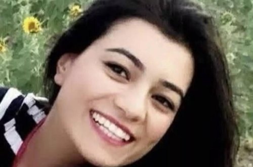 Türkiyədə iki qız birləşib evli qadını vəhşicəsinə öldürdülər - FOTO