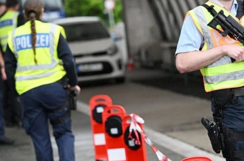 22 yaşlı gənc köhnə məktəbində qətliam törətdi