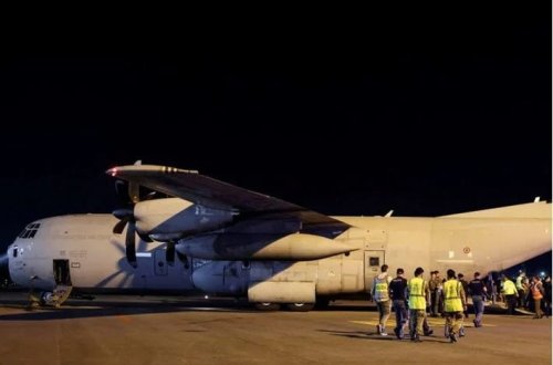 Fələstinli həkim Neccar və sağ qalan sonuncu uşağı İtaliyaya gətirilib