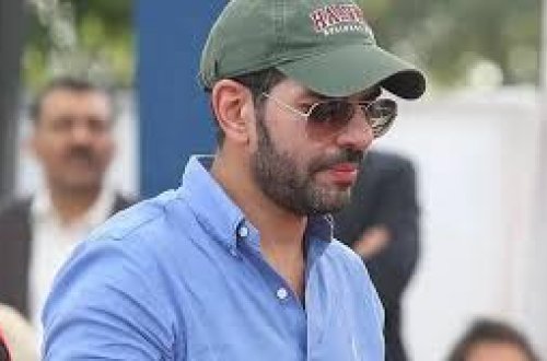 Hindistanlı milyarder polo oyunu zamanı arı udaraq ölüb