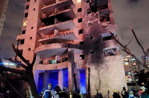 Husilər İsrailə ballistik raketlə hücuma cəhd ediblər