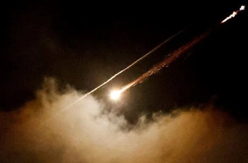 İran: İsrailin müdafiəsi pozuldu, sistemlər bir-birini vurdu 