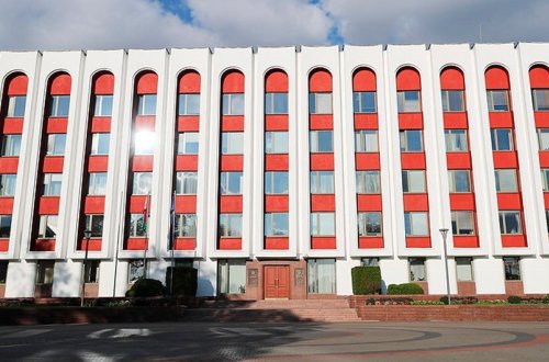 Belarus XİN İrandan vətəndaşlarının təxliyəsinə görə Azərbaycana minnətdarlıq edib