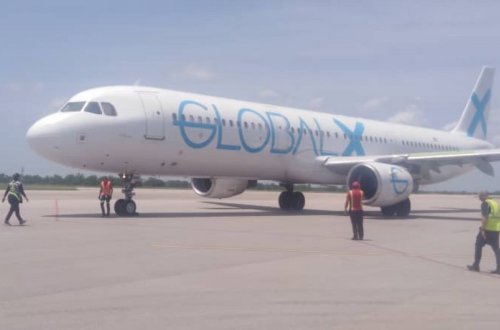 ABŞ-dən Kubaya 89 qanunsuz miqrantın olduğu təyyarə gəlib