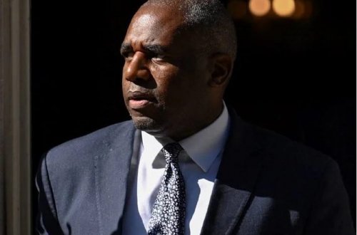 İngiltərənin İranla bağlı mesajı: Biz nüvə silahı üzərində qərarlıyıq