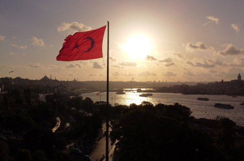 Türkiyə Hörmüz boğazına alternativ olaraq “Orta Dəhliz”də işlərini gücləndirir