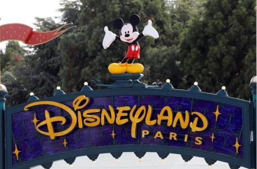 Disneylandda uşaq gəlin xəbərdarlığı