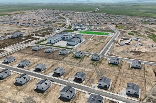 Ağdərə və Ağdam rayonlarına növbəti köç karvanı yola salınıb