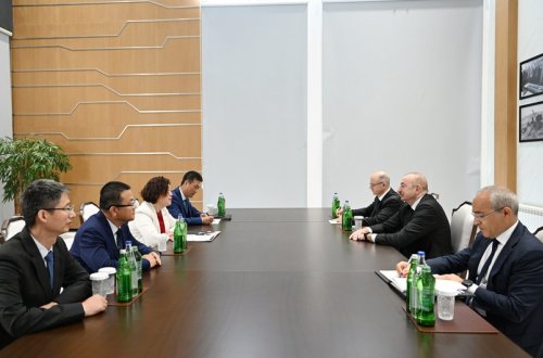 İlham Əliyev Mingəçevirdə Çinin “Dongfang Electric İnternational Corporation” Şirkətinin İdarə Heyətinin sədrini qəbul edib