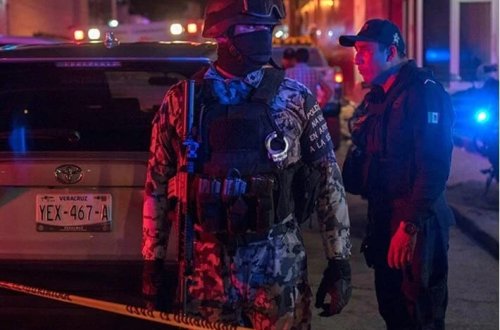 Meksikada evə silahlı hücum: Ən azı 10 nəfər həlak olub