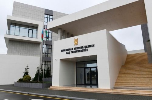 Kinostudiyada baş verən partlayışda tikili dağılıb, inzibati binaya və yaxın yaşayış binasına ziyan dəyib - RƏSMİ