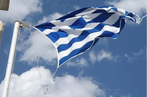 Mübahisə edən məhbuslar çarpayıya od vurdular