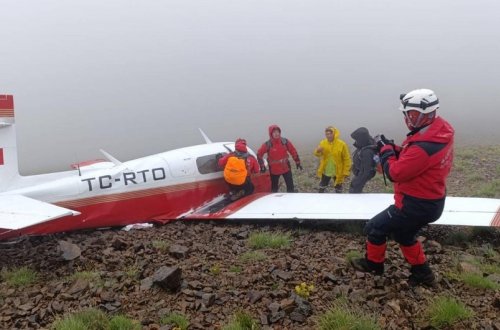 Türkiyədə qəzaya uğrayan təyyarədə pilot ölüb, sərnişin sağ qalıb - YENİLƏNİB