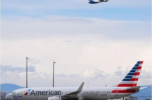 3 hərfli mesaj təyyarənin təcili eniş etməsinə səbəb oldu