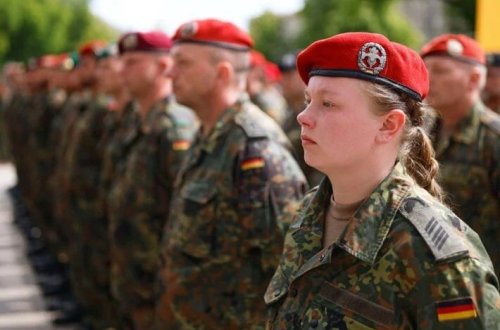 Almaniyanın 6 aylıq könüllü hərbi xidmət planı işəgötürənləri narahat edir