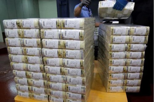 Cənubi Koreya bütün vətəndaşlarına nağd pul paylayacaq