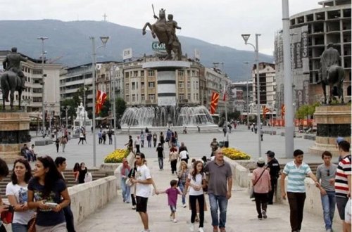 Şimali Makedoniyada subaylardan vergi tutulacaq