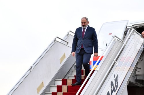 Paşinyan İlham Əliyevlə görüşmək üçün BƏƏ-yə getdi