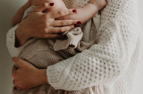 Azərbaycanda övladlığa verilən uşaqların sayı açıqlandı