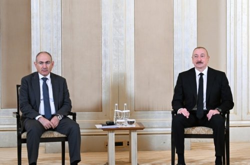 İlham Əliyevin Nikol Paşinyanla görüşü çox konstruktiv mühitdə keçib - İLKİN NƏTİCƏLƏR