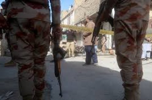 Pakistanda silahlı şəxslər 9 nəfəri qaçıraraq öldürüblər