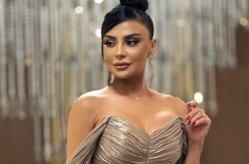 Vüsalə ad gününə göndərilən BAHALI hədiyyələri göstərdi - FOTO