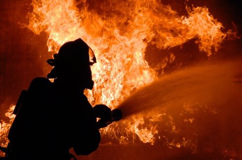 FHN: Ötən həftə 812 yanğın olub, 5 nəfərin meyiti çıxarılıb